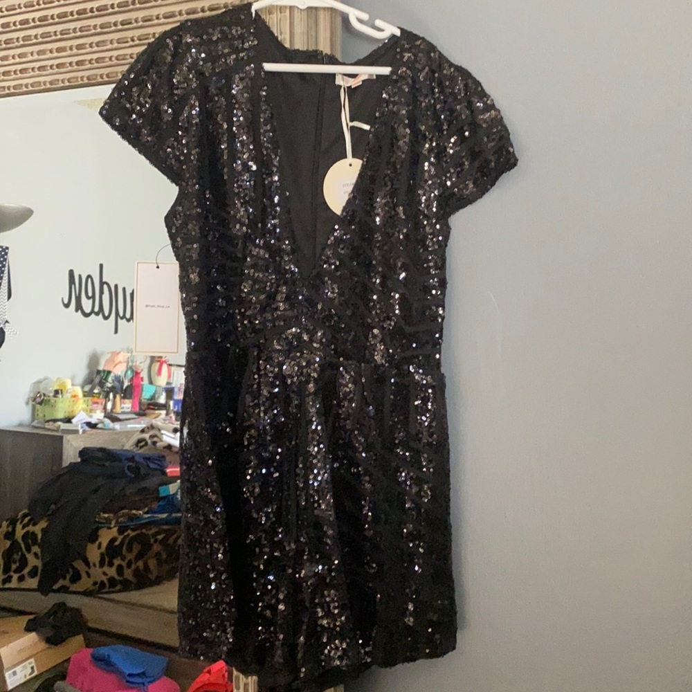NWT sequent short romper